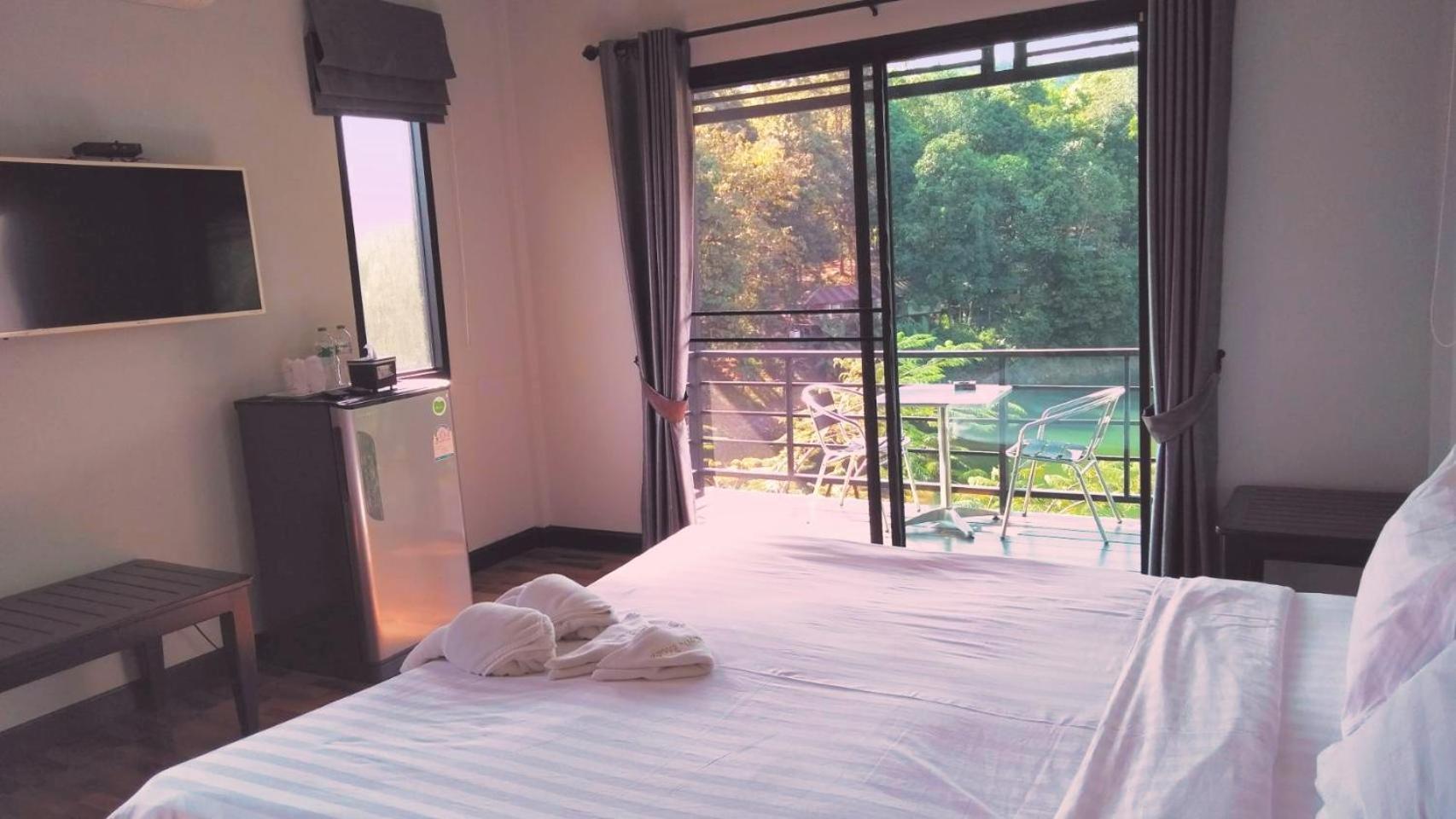 Sangkla Resort Ban Bang Pla O Cameră foto